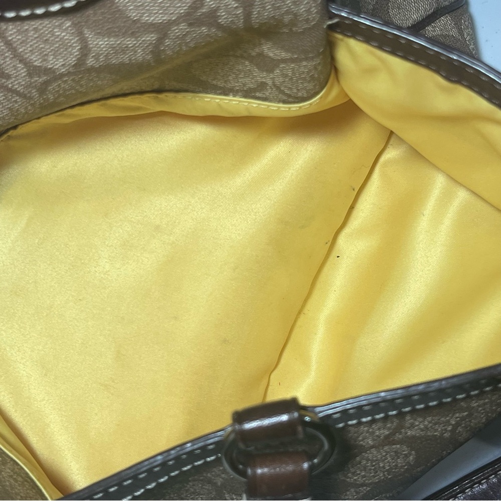Coach Brown and White Signature Bag - Picture 13 of 13